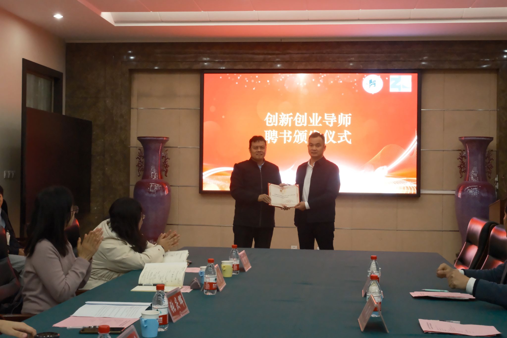 7e419934863a2afb36cc389bff22bc7